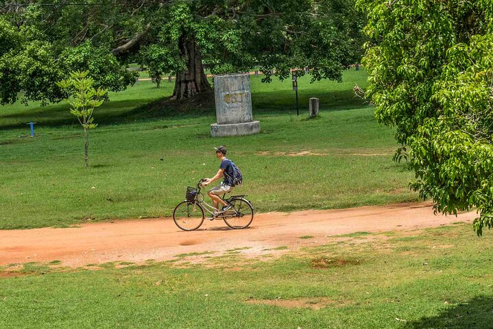 Cycling from Mirissa - Photo 1 of 8